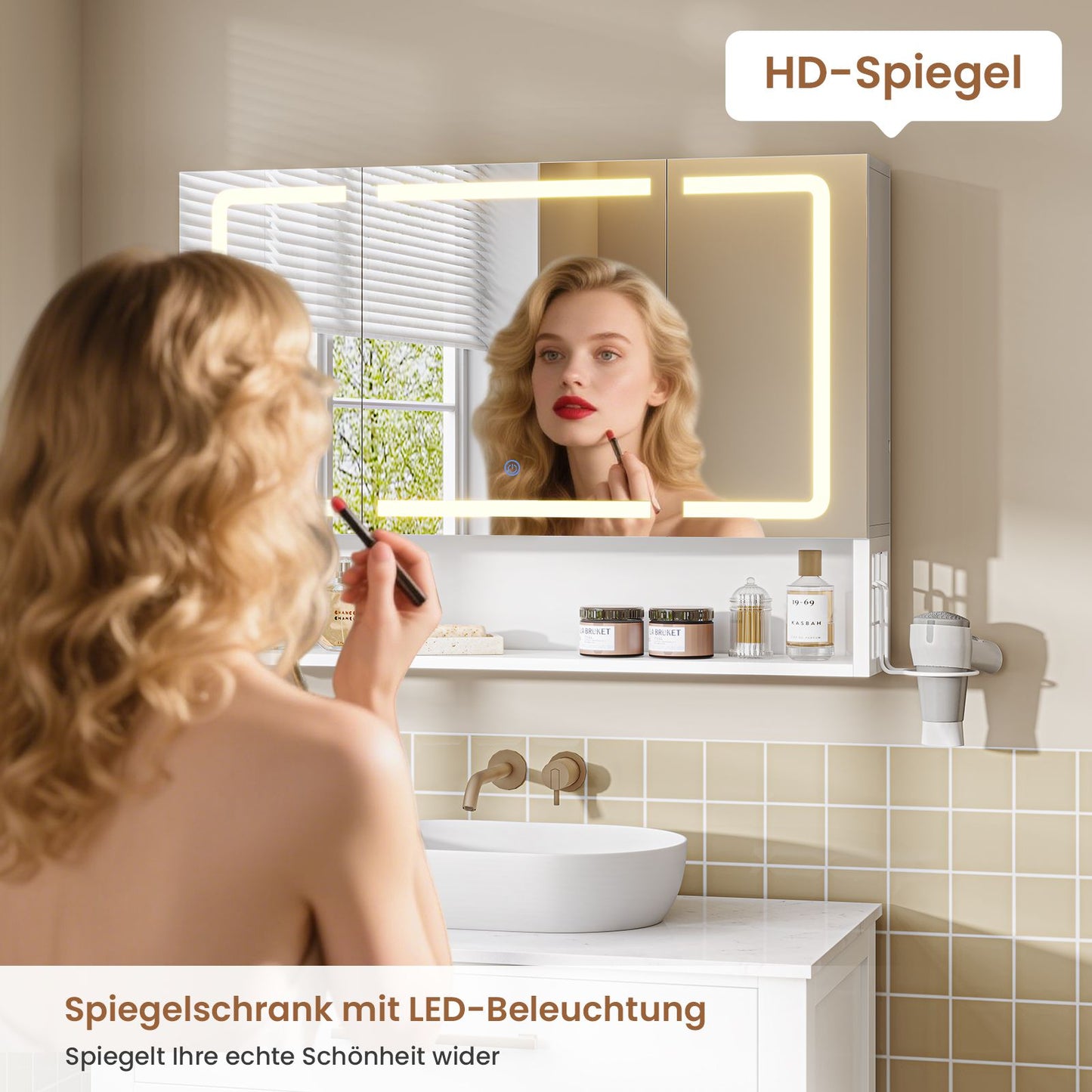 AOGLLATI Badezimmer Spiegelschrank mit LED-Beleuchtung & Steckdose Badezimmerschrank mit 3 Türen & Verstellbarer Ablage Spiegelschrank Bad mit HD-Spiegel