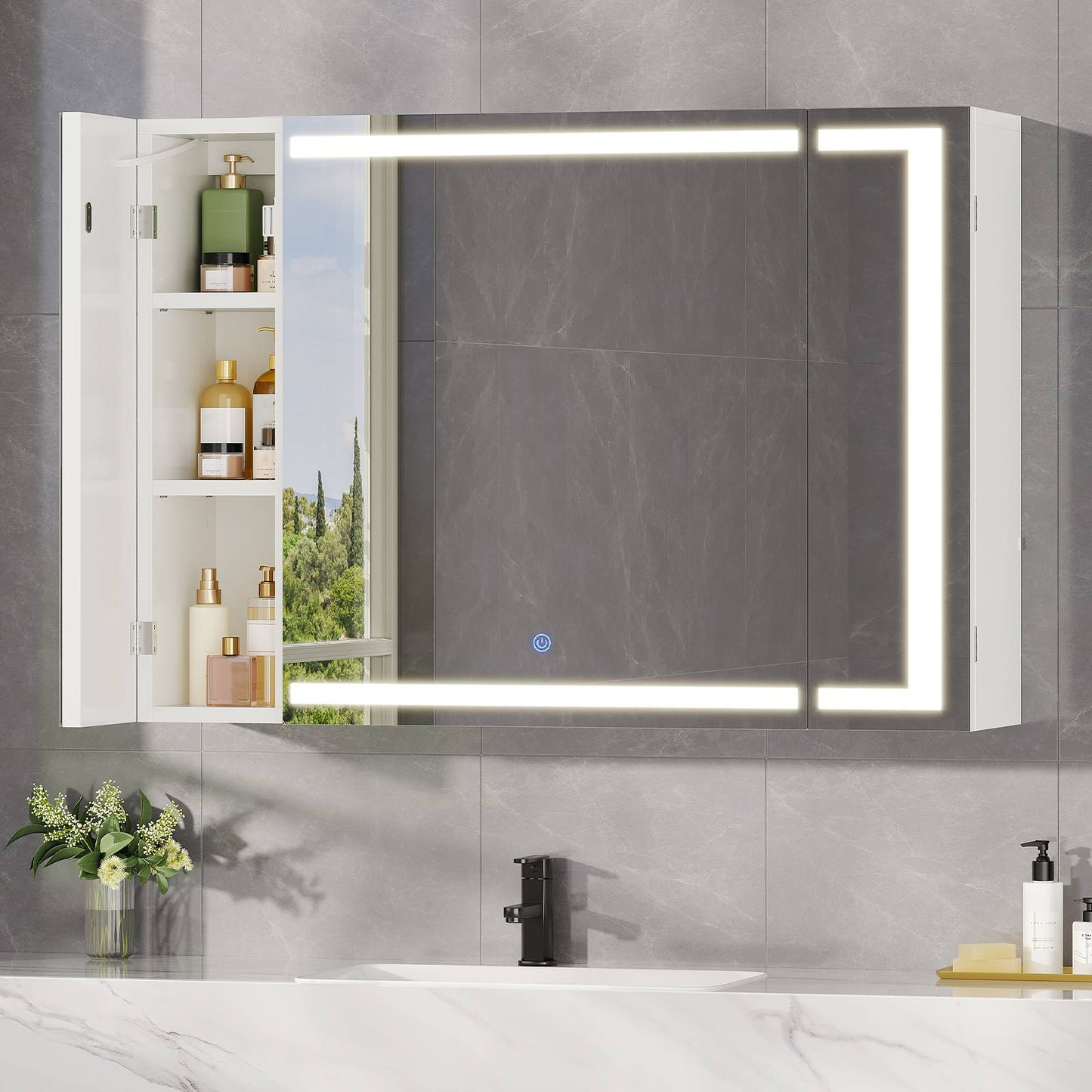 AOGLLATI Spiegelschrank Bad mit LED Beleuchtung & Steckdose 80x60x17 cm Badezimmer Spiegelschrank mit 3 Farben Dimmbar & HD Spiegel